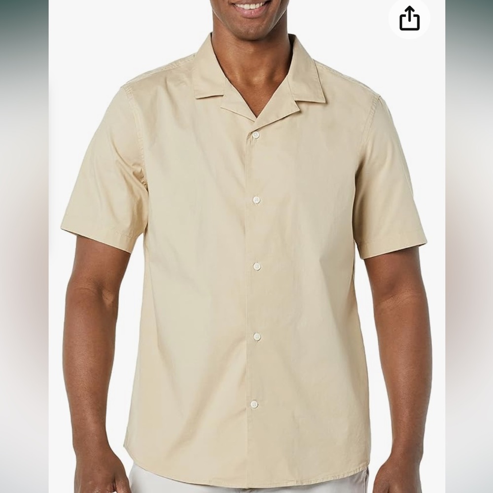 New Amazon Essentials Men's Standard-Fit Vacation Shirt size Medium